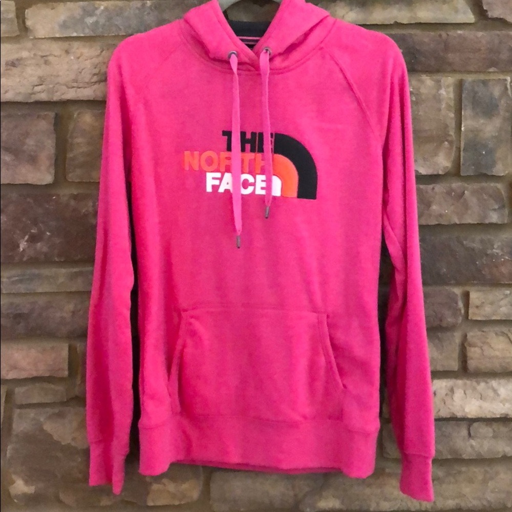NWT North Face Sweater
